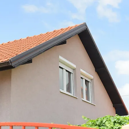 Potkrovlje Apartamento *
