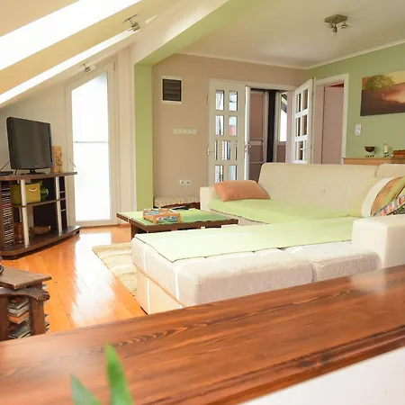 Potkrovlje Apartamento Bijeljina