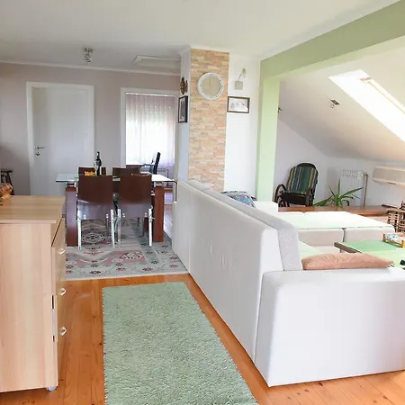 Apartamento Potkrovlje *